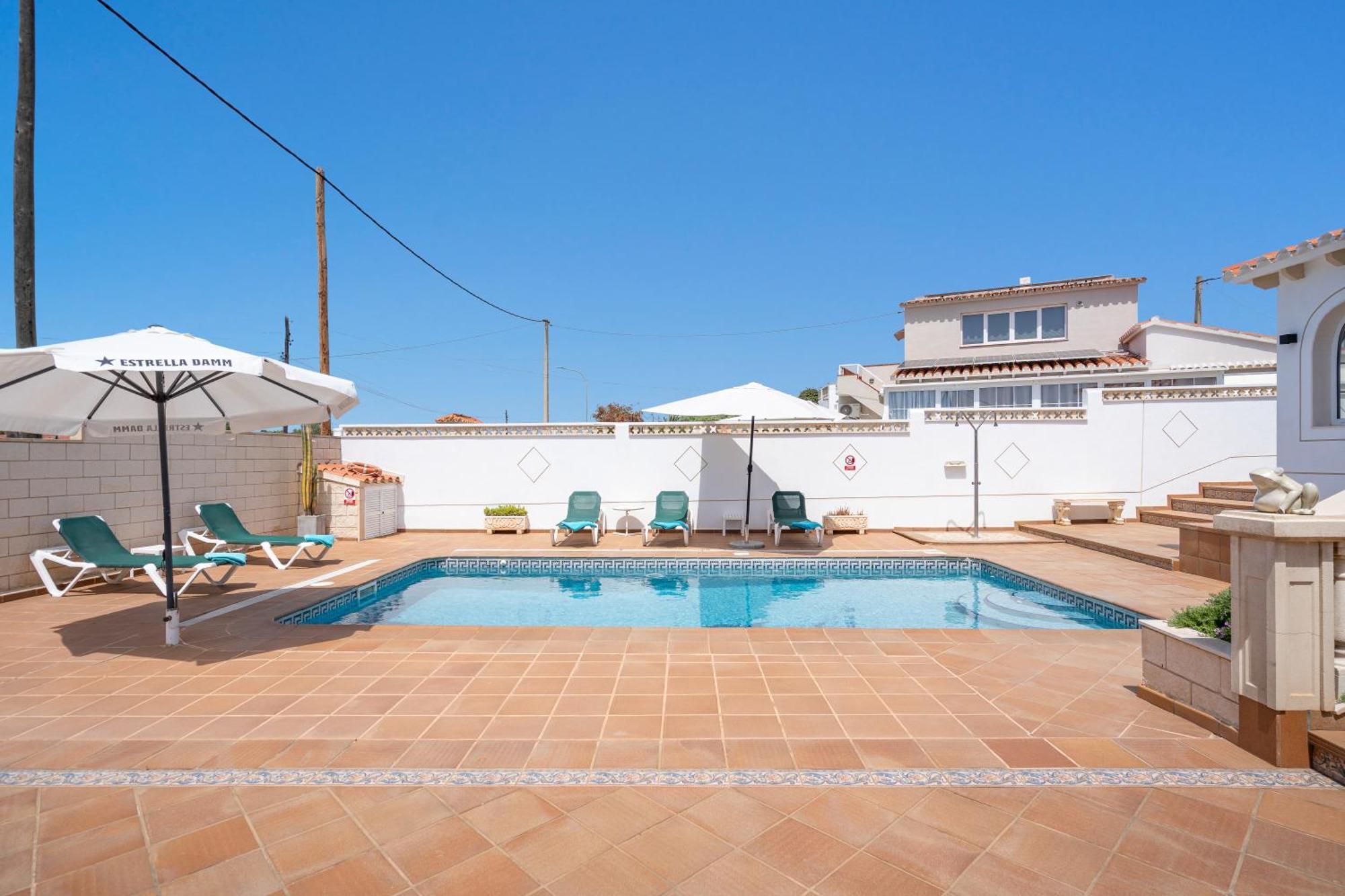 Villa Ingrid 알라이오르 외부 사진