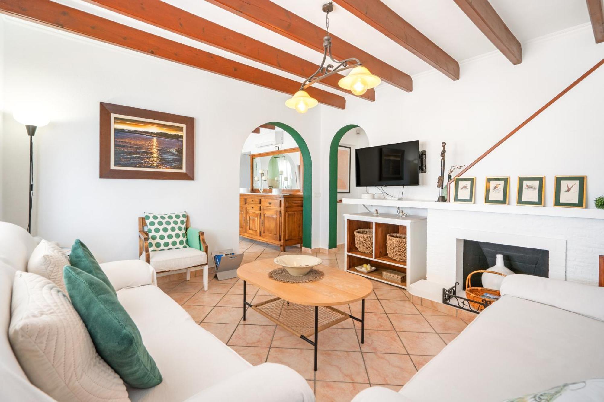 Villa Ingrid 알라이오르 외부 사진